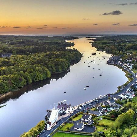 Ice House Hotel Ballina  Bagian luar foto