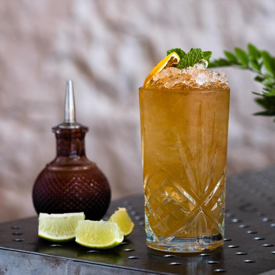 Ice House Hotel Ballina  Bagian luar foto