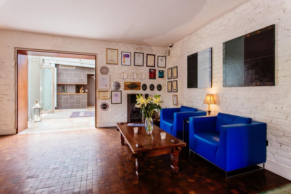 Ice House Hotel Ballina  Bagian luar foto