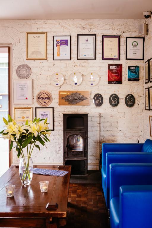 Ice House Hotel Ballina  Bagian luar foto